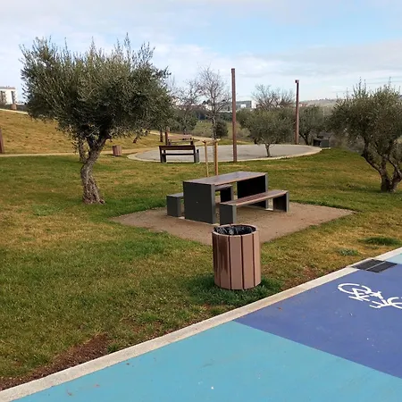 Family New Beds Apartman Bragança