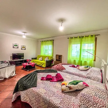 Family New Beds Apartmán